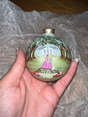 Gone with the Wind twelve oaks melanie and ashley ornament